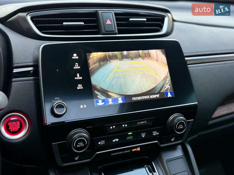 Позашляховик / Кросовер Honda CR-V 2017 в Києві