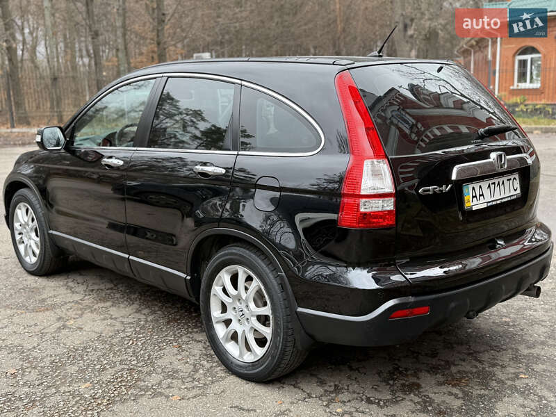 Внедорожник / Кроссовер Honda CR-V 2007 в Киеве