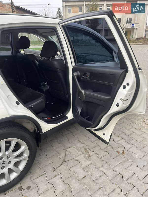 Внедорожник / Кроссовер Honda CR-V 2010 в Черновцах