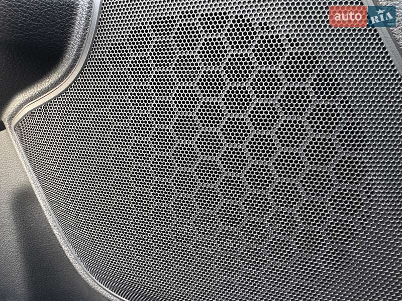 Внедорожник / Кроссовер Honda CR-V 2018 в Киеве фото 17 Внедорожник / Кроссовер Honda CR-V 2018 в Киеве