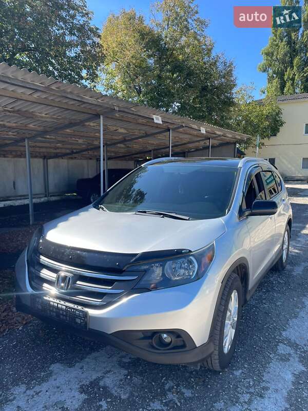 Внедорожник / Кроссовер Honda CR-V 2013 в Черновцах