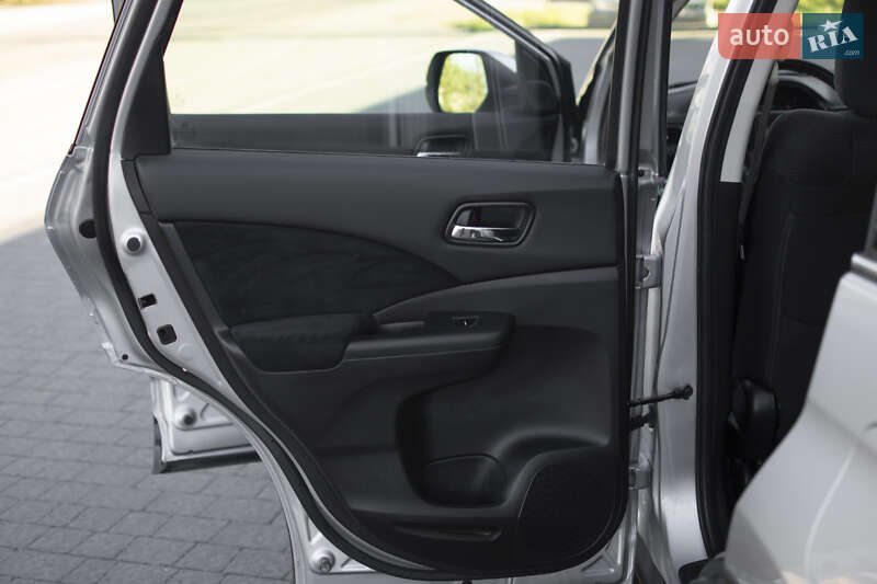 Позашляховик / Кросовер Honda CR-V 2014 в Гайсину