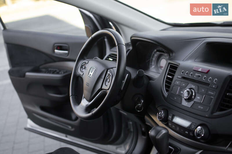 Позашляховик / Кросовер Honda CR-V 2014 в Гайсину