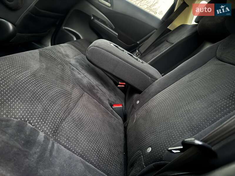 Позашляховик / Кросовер Honda CR-V 2013 в Охтирці фото 22 Позашляховик / Кросовер Honda CR-V 2013 в Охтирці