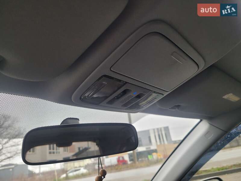 Внедорожник / Кроссовер Honda CR-V 2008 в Виннице