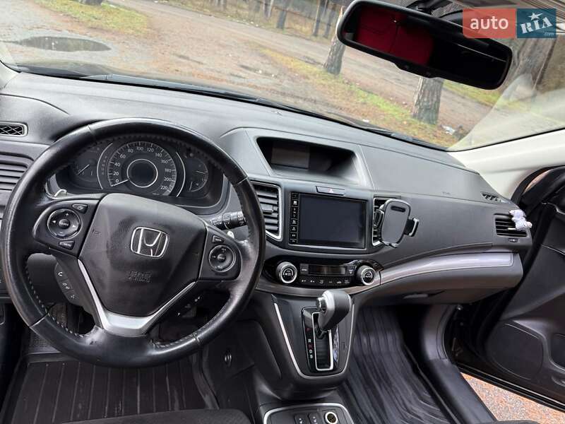 Позашляховик / Кросовер Honda CR-V 2015 в Києві