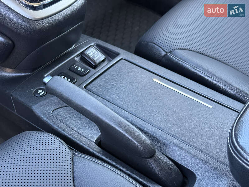 Позашляховик / Кросовер Honda CR-V 2013 в Радивиліві