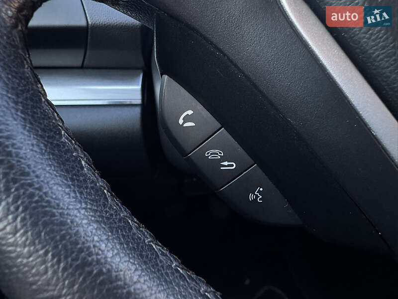 Внедорожник / Кроссовер Honda CR-V 2015 в Радивилове