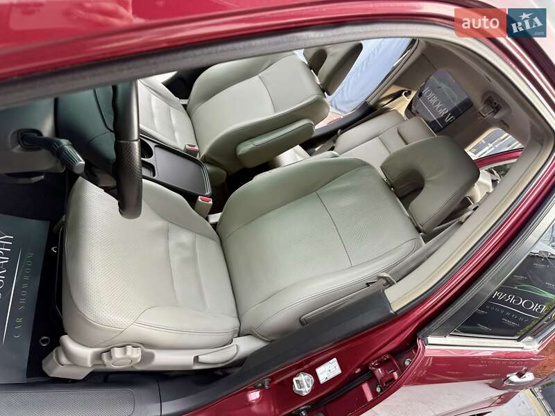 Позашляховик / Кросовер Honda CR-V 2006 в Києві