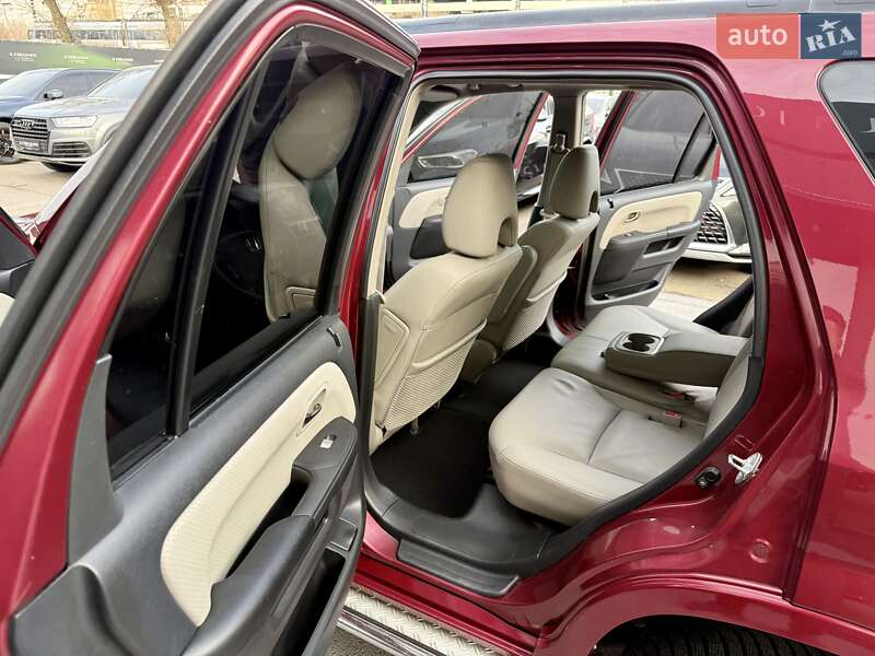 Позашляховик / Кросовер Honda CR-V 2006 в Києві