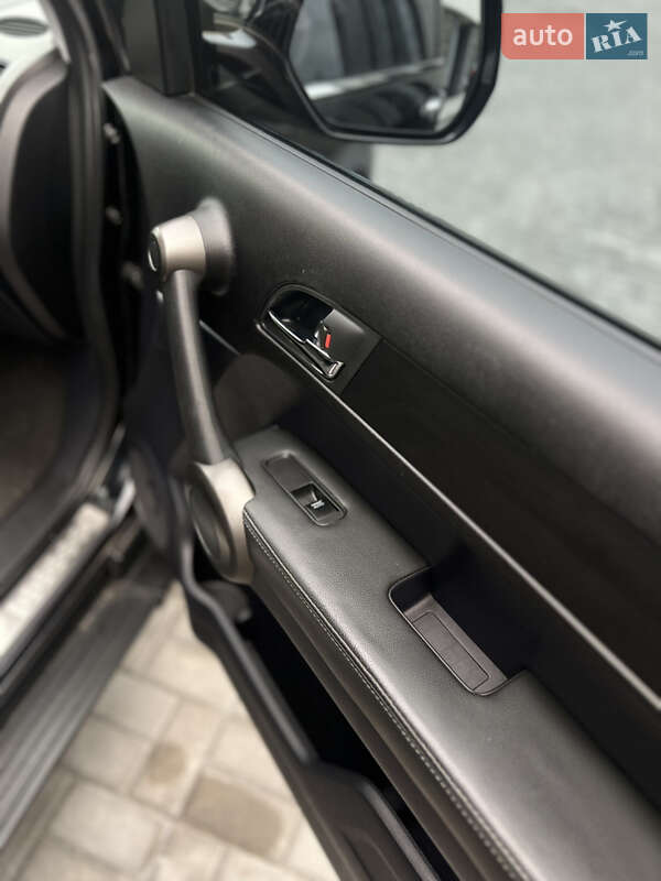 Внедорожник / Кроссовер Honda CR-V 2010 в Днепре