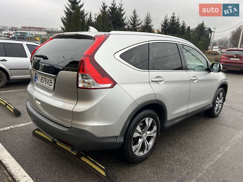 Внедорожник / Кроссовер Honda CR-V 2014 в Киеве