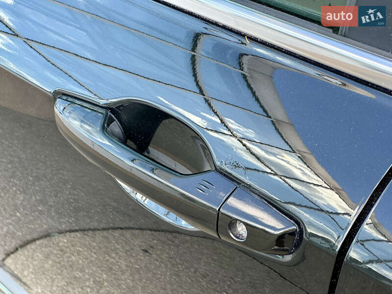 Позашляховик / Кросовер Honda CR-V 2018 в Києві