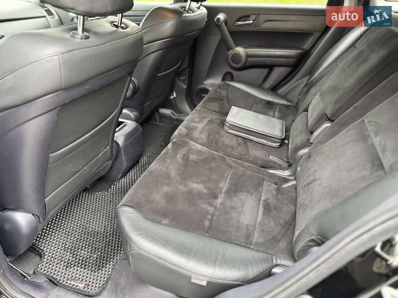 Внедорожник / Кроссовер Honda CR-V 2012 в Киеве