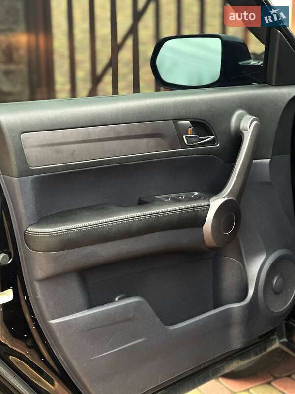 Позашляховик / Кросовер Honda CR-V 2009 в Дніпрі фото 4 Позашляховик / Кросовер Honda CR-V 2009 в Дніпрі