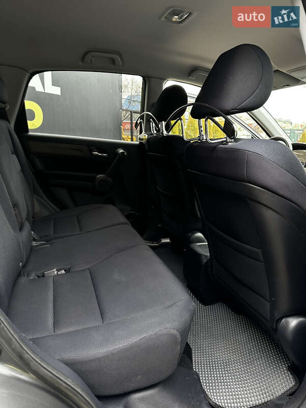 Позашляховик / Кросовер Honda CR-V 2010 в Львові фото 15 Позашляховик / Кросовер Honda CR-V 2010 в Львові