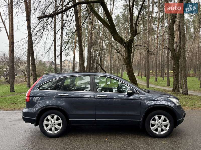 Позашляховик / Кросовер Honda CR-V 2008 в Києві