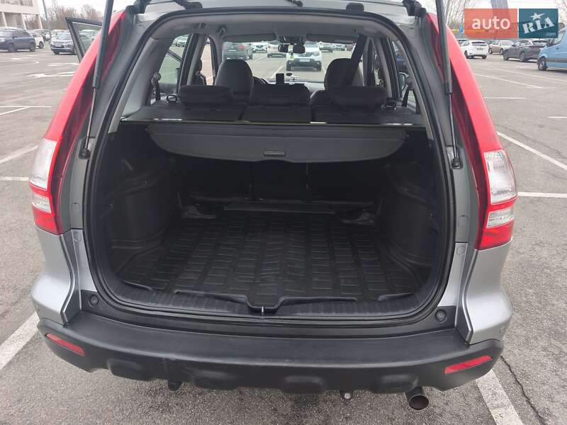 Внедорожник / Кроссовер Honda CR-V 2008 в Киеве
