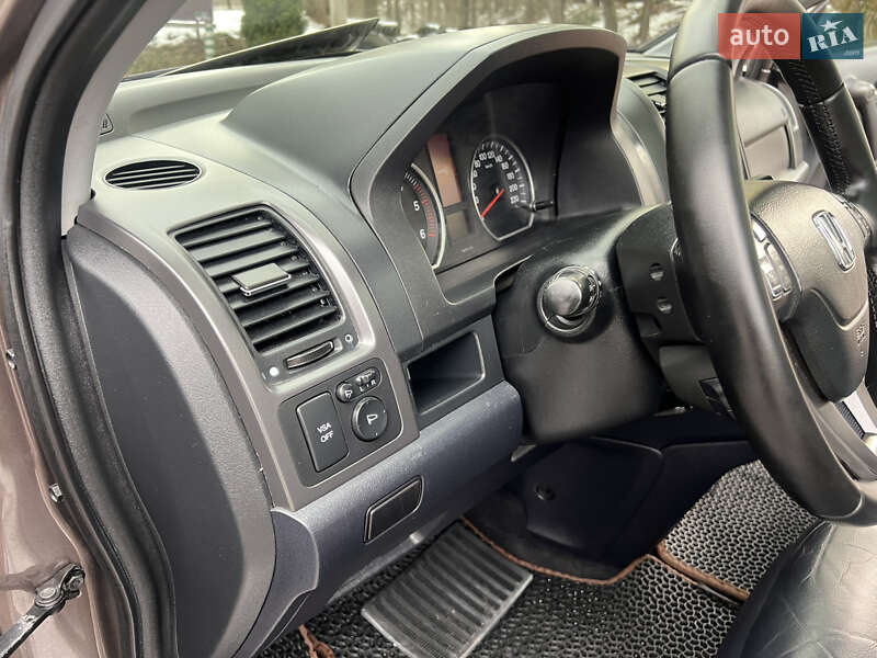 Внедорожник / Кроссовер Honda CR-V 2010 в Трускавце