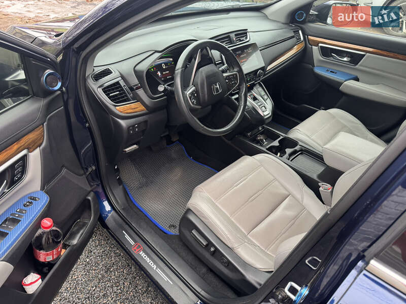 Внедорожник / Кроссовер Honda CR-V 2021 в Киеве