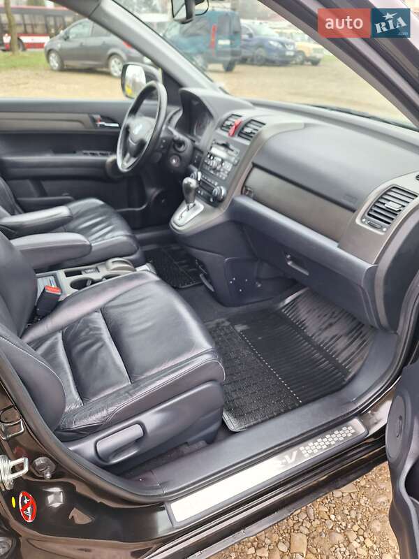 Внедорожник / Кроссовер Honda CR-V 2011 в Ивано-Франковске