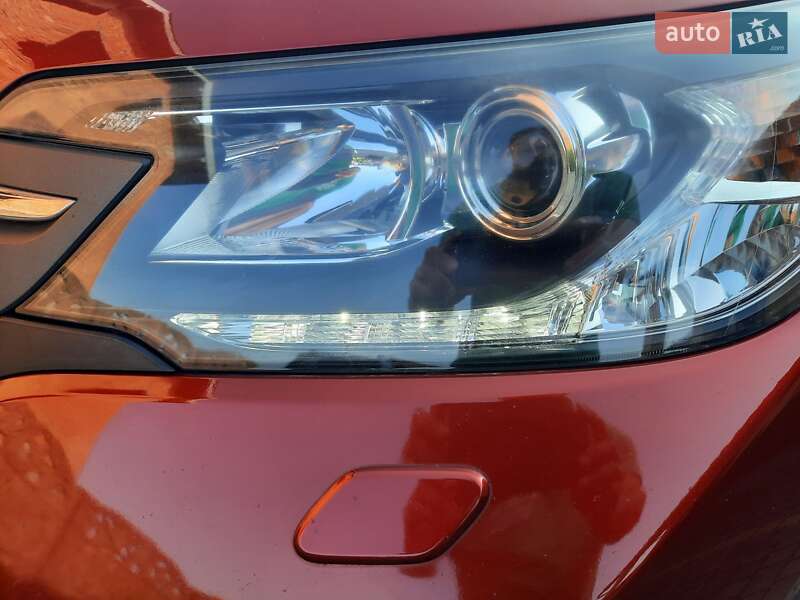 Внедорожник / Кроссовер Honda CR-V 2014 в Стрые