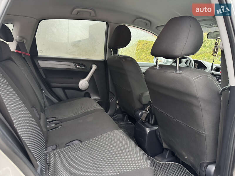 Внедорожник / Кроссовер Honda CR-V 2007 в Тернополе фото 14 Внедорожник / Кроссовер Honda CR-V 2007 в Тернополе