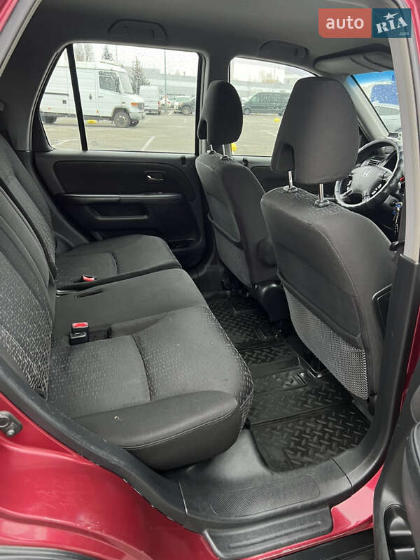 Позашляховик / Кросовер Honda CR-V 2005 в Києві