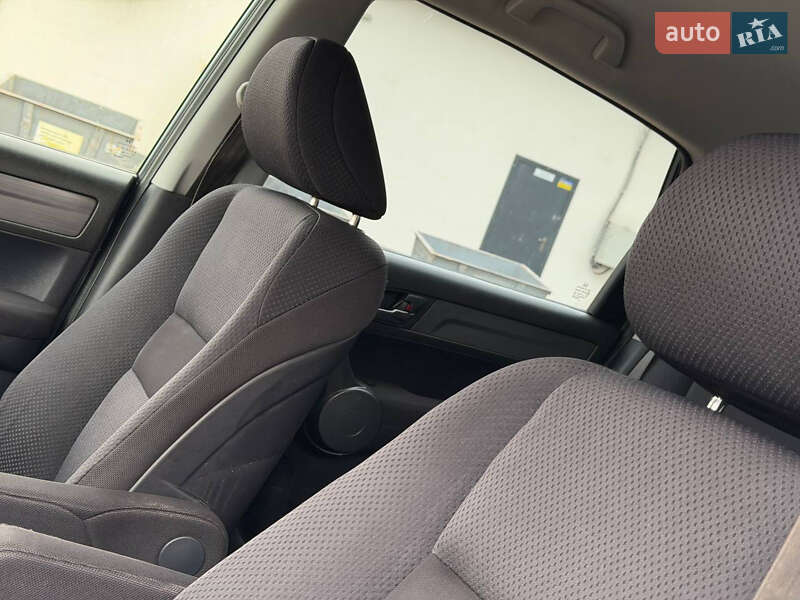 Позашляховик / Кросовер Honda CR-V 2009 в Охтирці фото 25 Позашляховик / Кросовер Honda CR-V 2009 в Охтирці