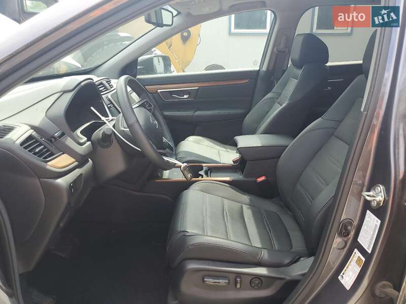 Внедорожник / Кроссовер Honda CR-V 2020 в Ивано-Франковске