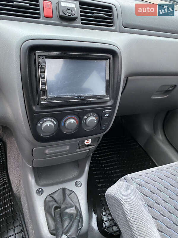 Позашляховик / Кросовер Honda CR-V 1999 в Вінниці