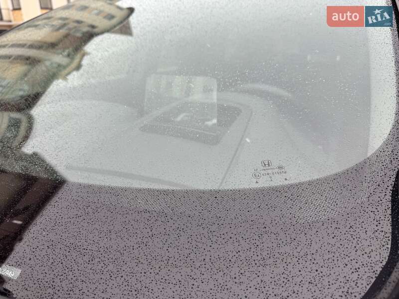 Позашляховик / Кросовер Honda CR-V 2018 в Києві фото 20 Позашляховик / Кросовер Honda CR-V 2018 в Києві