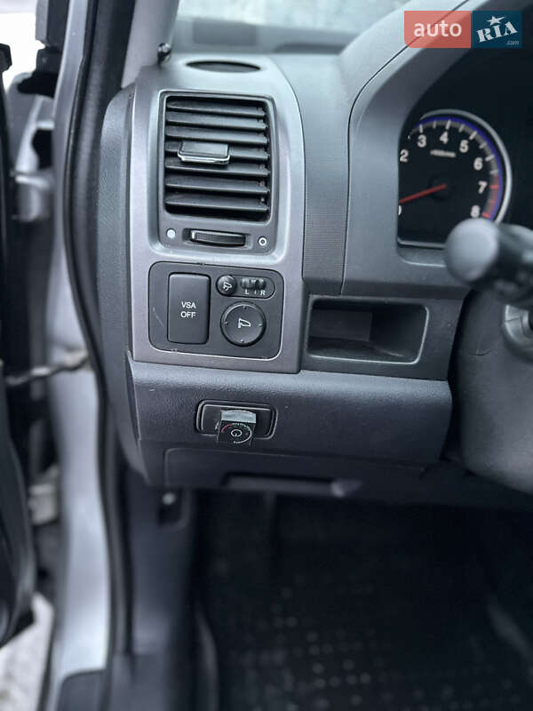 Внедорожник / Кроссовер Honda CR-V 2007 в Белой Церкви