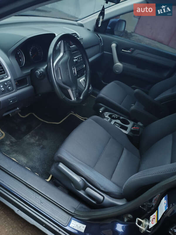 Внедорожник / Кроссовер Honda CR-V 2006 в Тернополе
