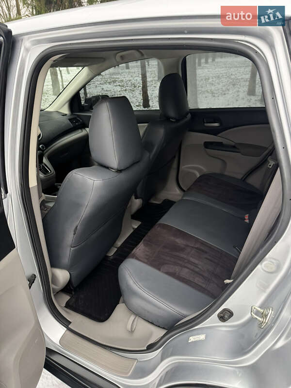 Внедорожник / Кроссовер Honda CR-V 2014 в Харькове