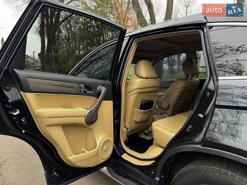 Позашляховик / Кросовер Honda CR-V 2008 в Києві