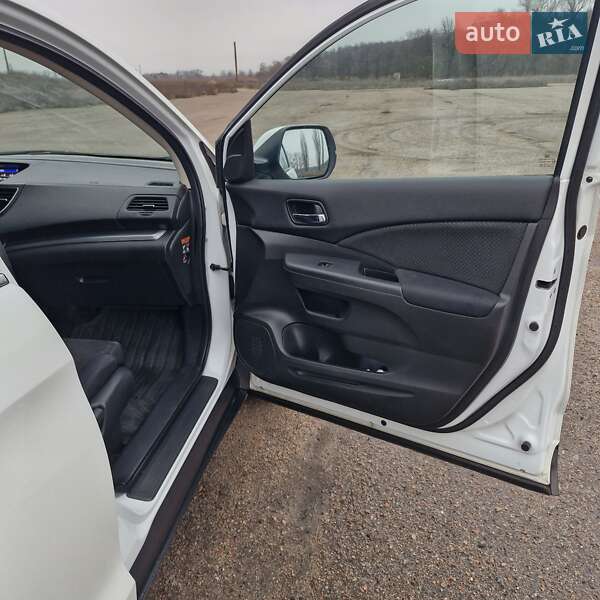 Позашляховик / Кросовер Honda CR-V 2015 в Олександрівці