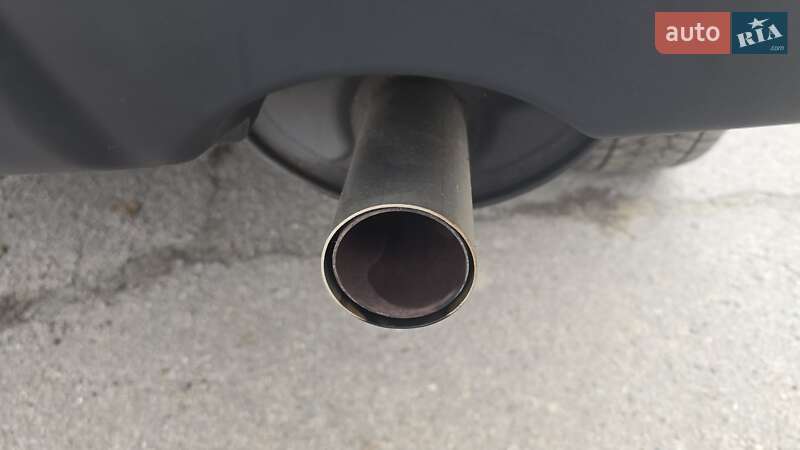 Позашляховик / Кросовер Honda CR-V 2006 в Дніпрі фото 2 Позашляховик / Кросовер Honda CR-V 2006 в Дніпрі