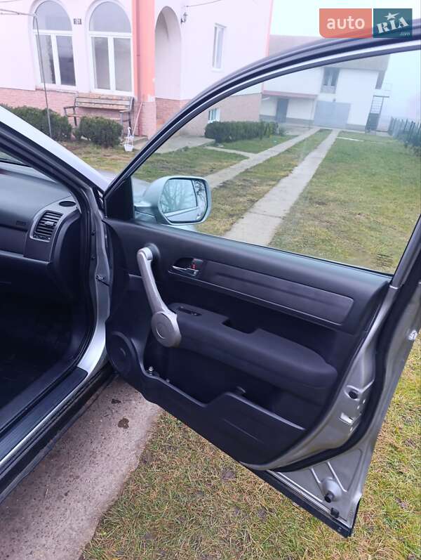 Позашляховик / Кросовер Honda CR-V 2007 в Бучачі