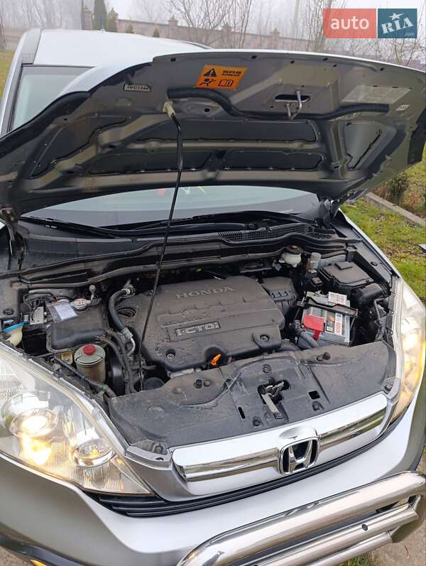 Позашляховик / Кросовер Honda CR-V 2007 в Бучачі