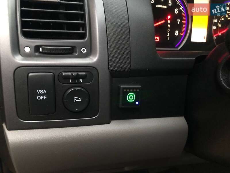 Позашляховик / Кросовер Honda CR-V 2009 в Охтирці