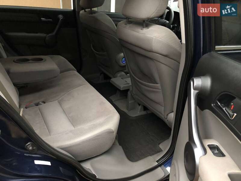 Позашляховик / Кросовер Honda CR-V 2009 в Охтирці