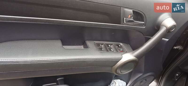 Внедорожник / Кроссовер Honda CR-V 2010 в Дубно фото 15 Внедорожник / Кроссовер Honda CR-V 2010 в Дубно