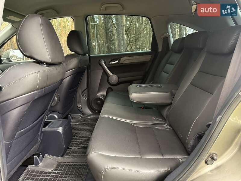 Позашляховик / Кросовер Honda CR-V 2009 в Києві