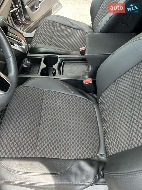 Внедорожник / Кроссовер Honda CR-V 2018 в Стрые фото 15 Внедорожник / Кроссовер Honda CR-V 2018 в Стрые