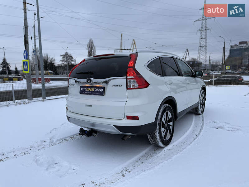 Позашляховик / Кросовер Honda CR-V 2016 в Дніпрі