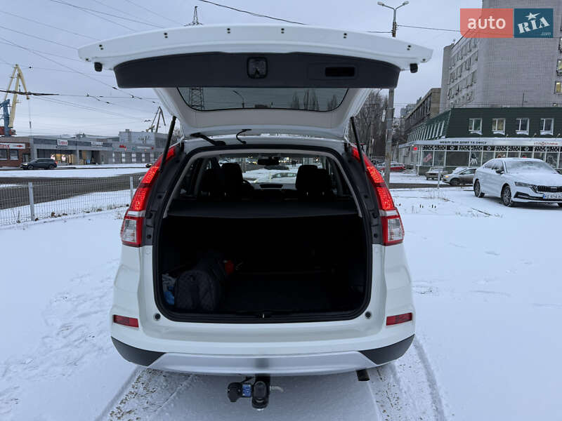 Позашляховик / Кросовер Honda CR-V 2016 в Дніпрі
