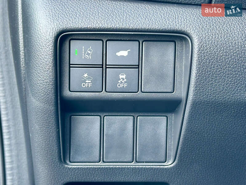 Позашляховик / Кросовер Honda CR-V 2018 в Києві