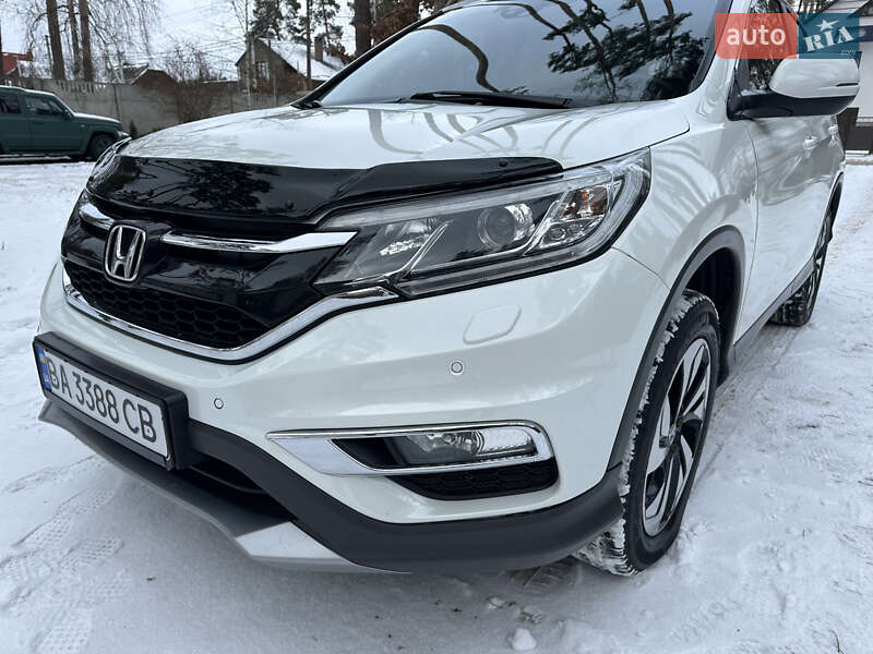 Внедорожник / Кроссовер Honda CR-V 2017 в Киеве