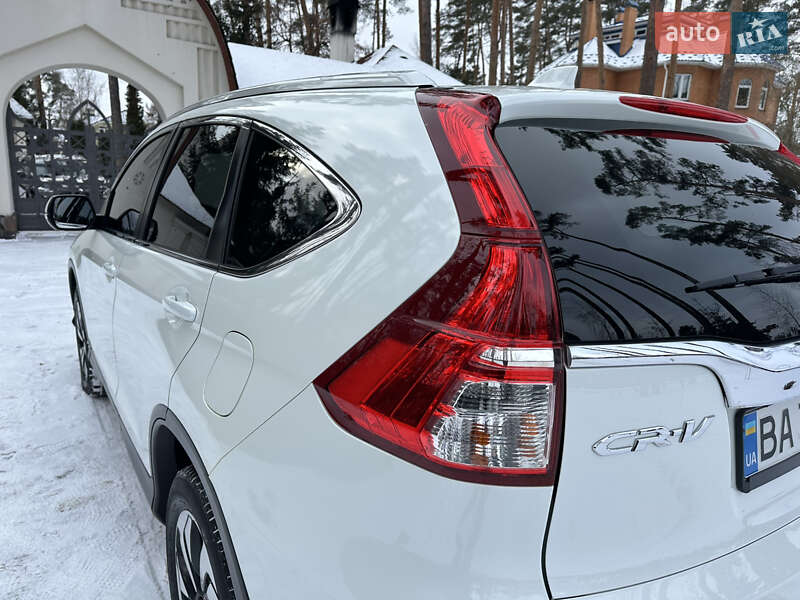 Внедорожник / Кроссовер Honda CR-V 2017 в Киеве